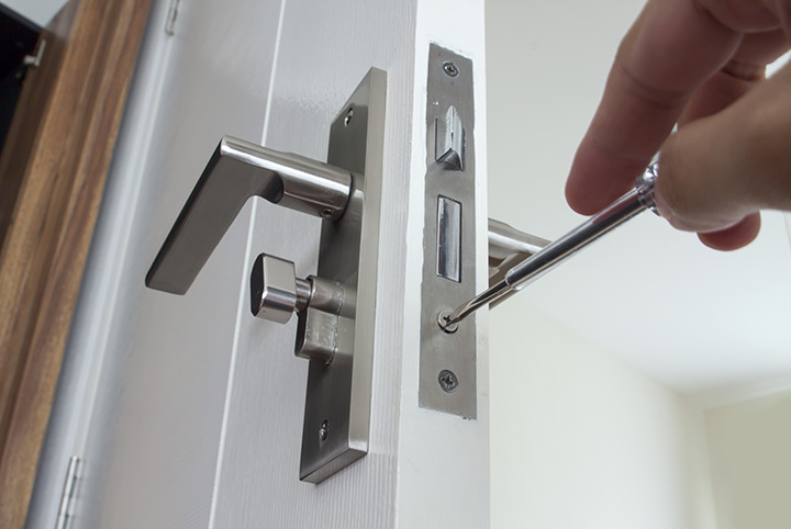 Our local locksmiths are able to repair and install door locks for properties in Putney and the local area.